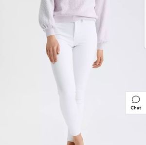 AEO White Jeggings 8 Short